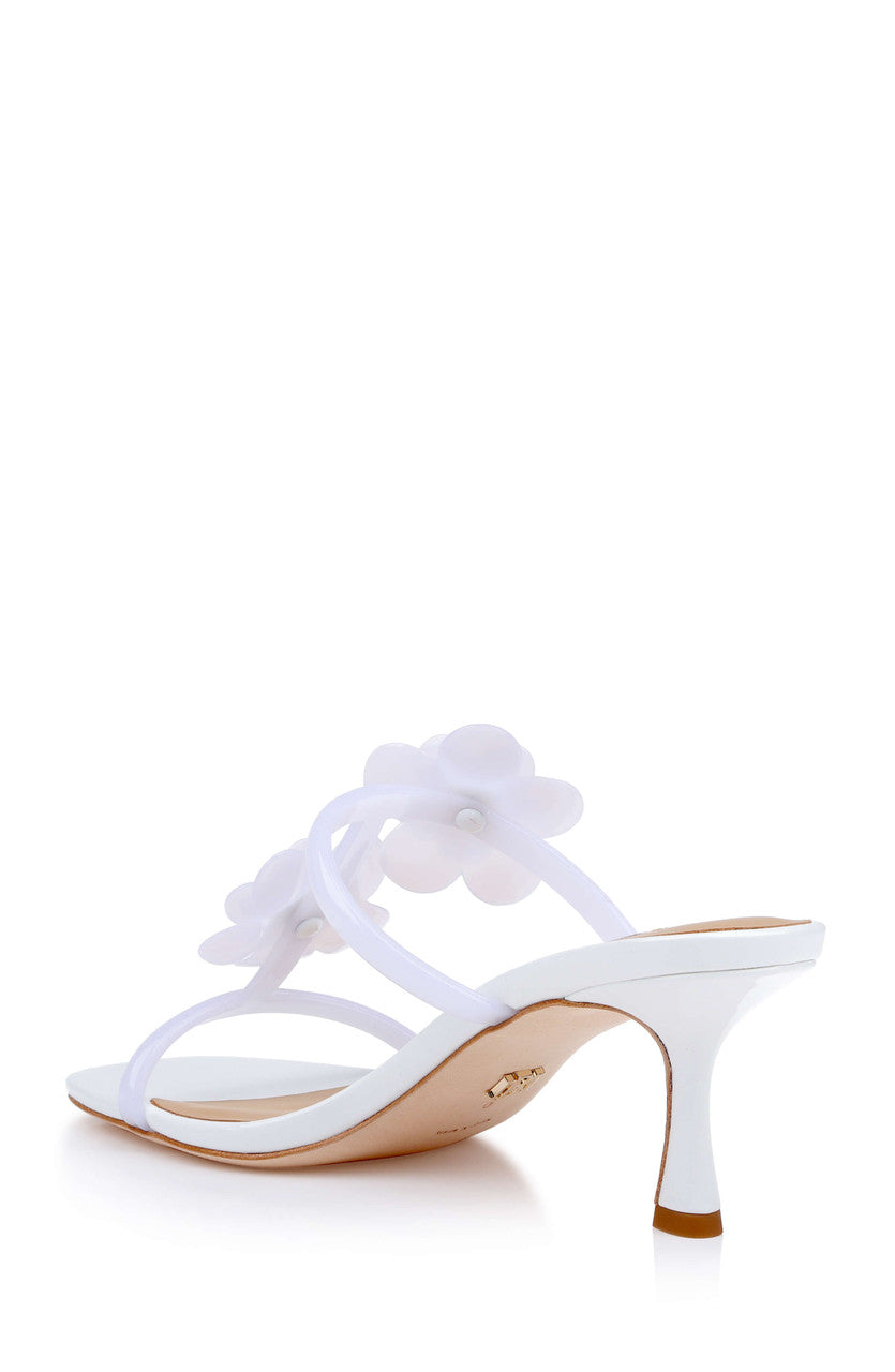 badgley-mischka-xyra-jelly-sandalen-wei-kitten-heel image 3