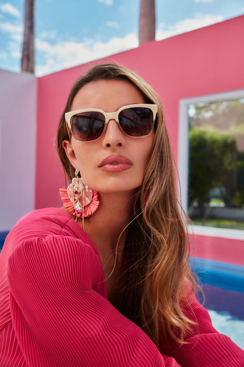 badgley-mischka-francina-sonnenbrille-ivory-mit-kristallen image 4