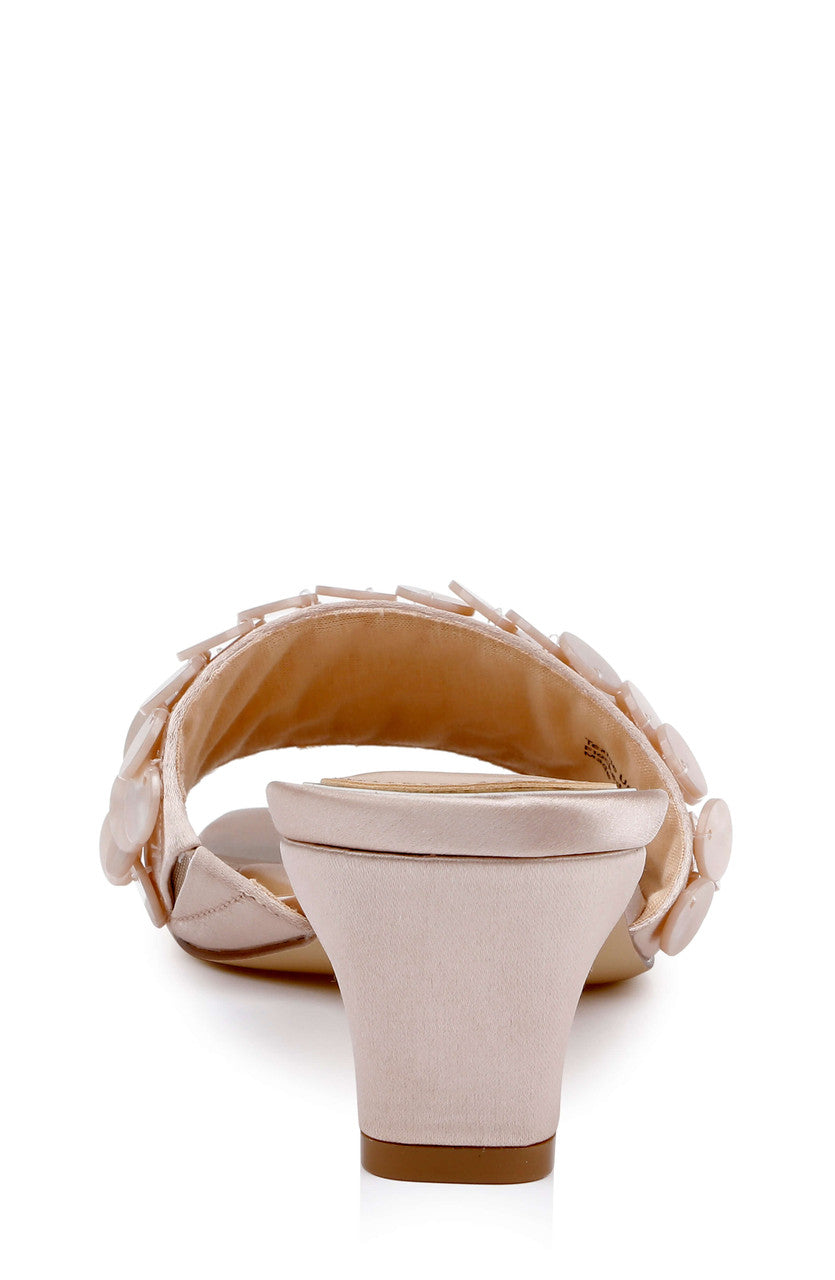 badgley-mischka-pacific-mules-ivory-satin-perlen-45mm image 7