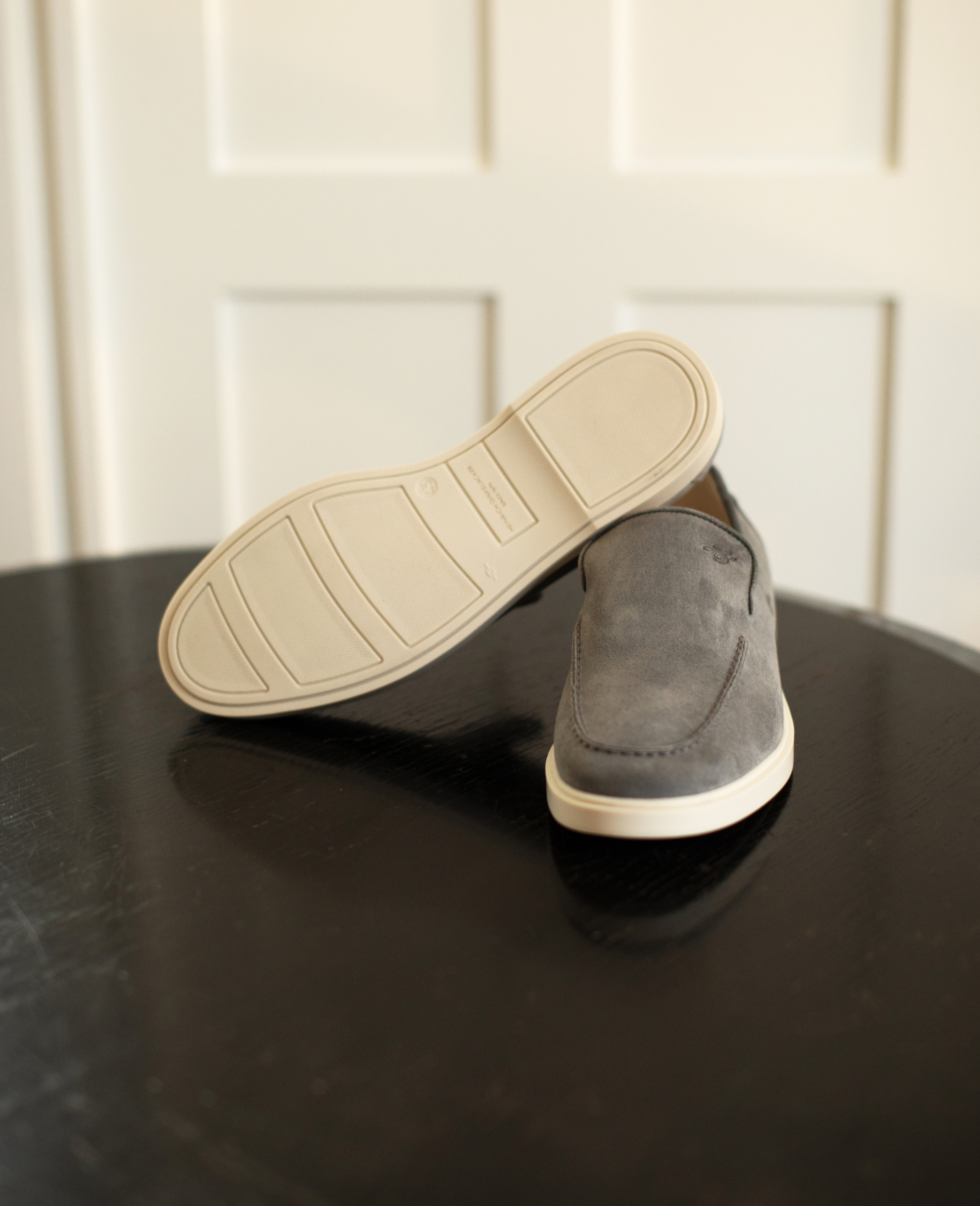 heinrich-dinkelacker-genua-plain-v-loafer-grau-kalbsvelours image 2