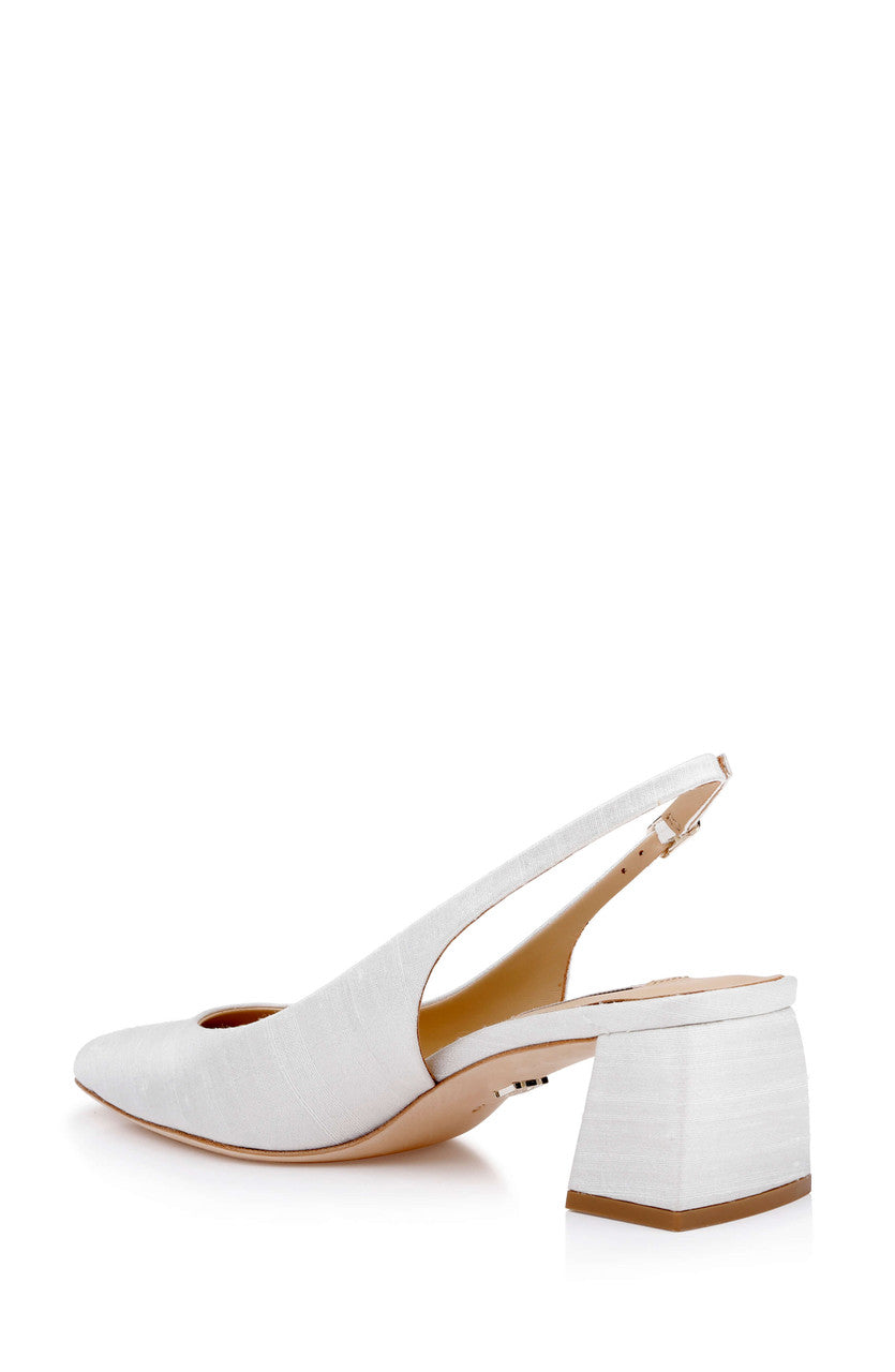 badgley-mischka-oaklee-slingpumps-ivory-seide-50-mm image 3