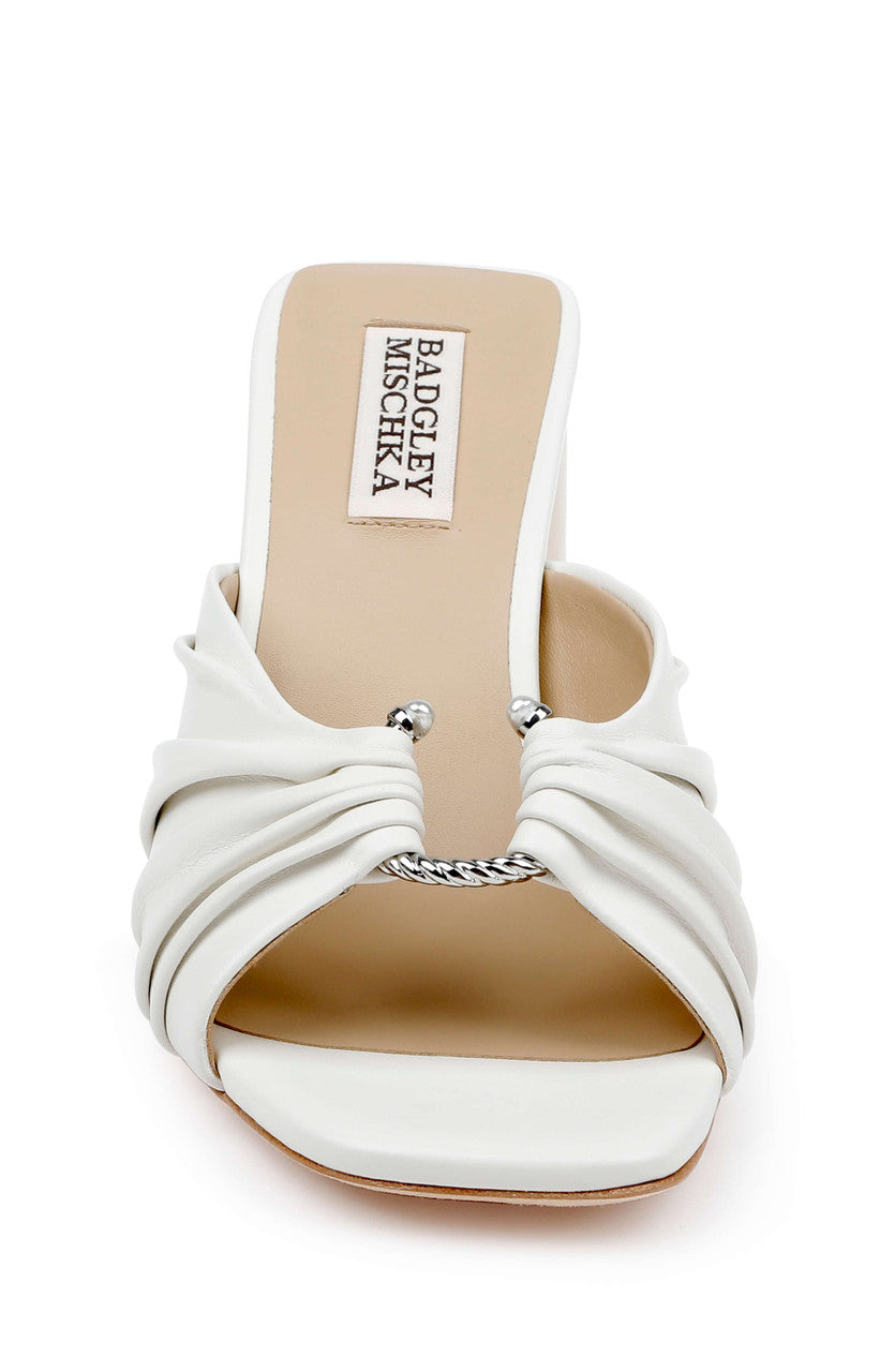 badgley-mischka-vayla-mule-wei-leder-blockabsatz-7-5cm image 4