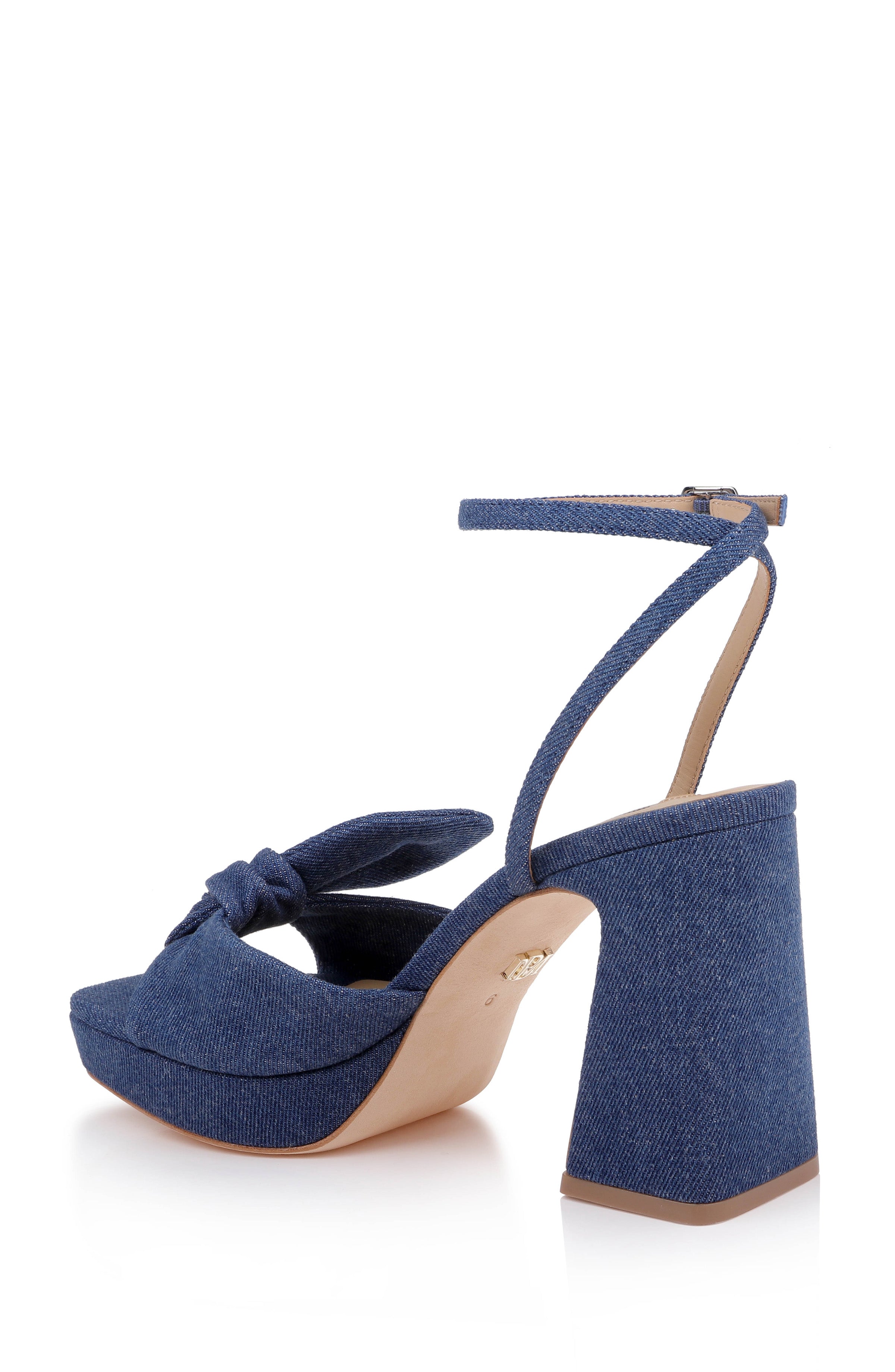 badgley-mischka-yuki-sandaletten-wei-crepe-plateau-90mm image 3