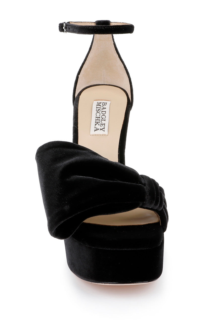 badgley-mischka-alora-ii-plateausandalen-schwarz-samt image 4