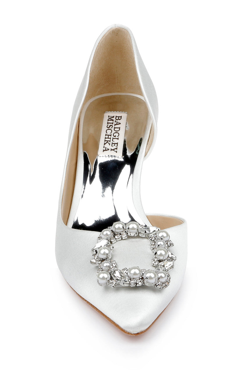 badgley-mischka-fabia-d-orsay-pumps-soft-white-kristall-65mm image 4