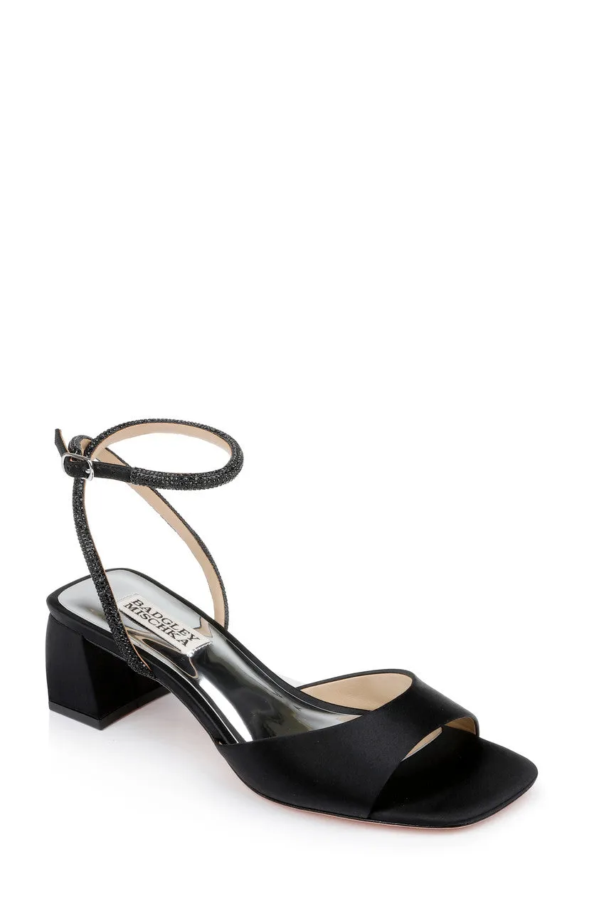 badgley-mischka-infinity-blockabsatz-sandalen-soft-white-satin image 1