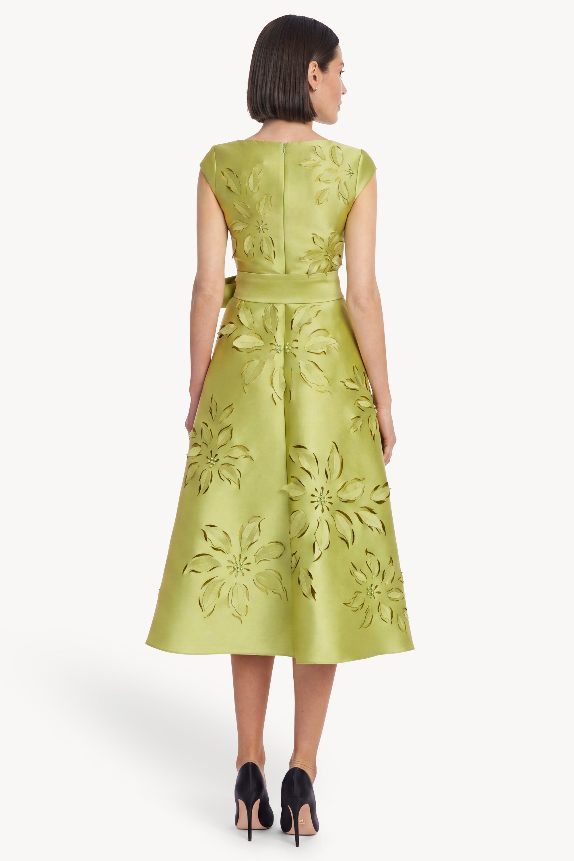 badgley-mischka-laser-cut-floral-midi-kleid-chartreuse image 3