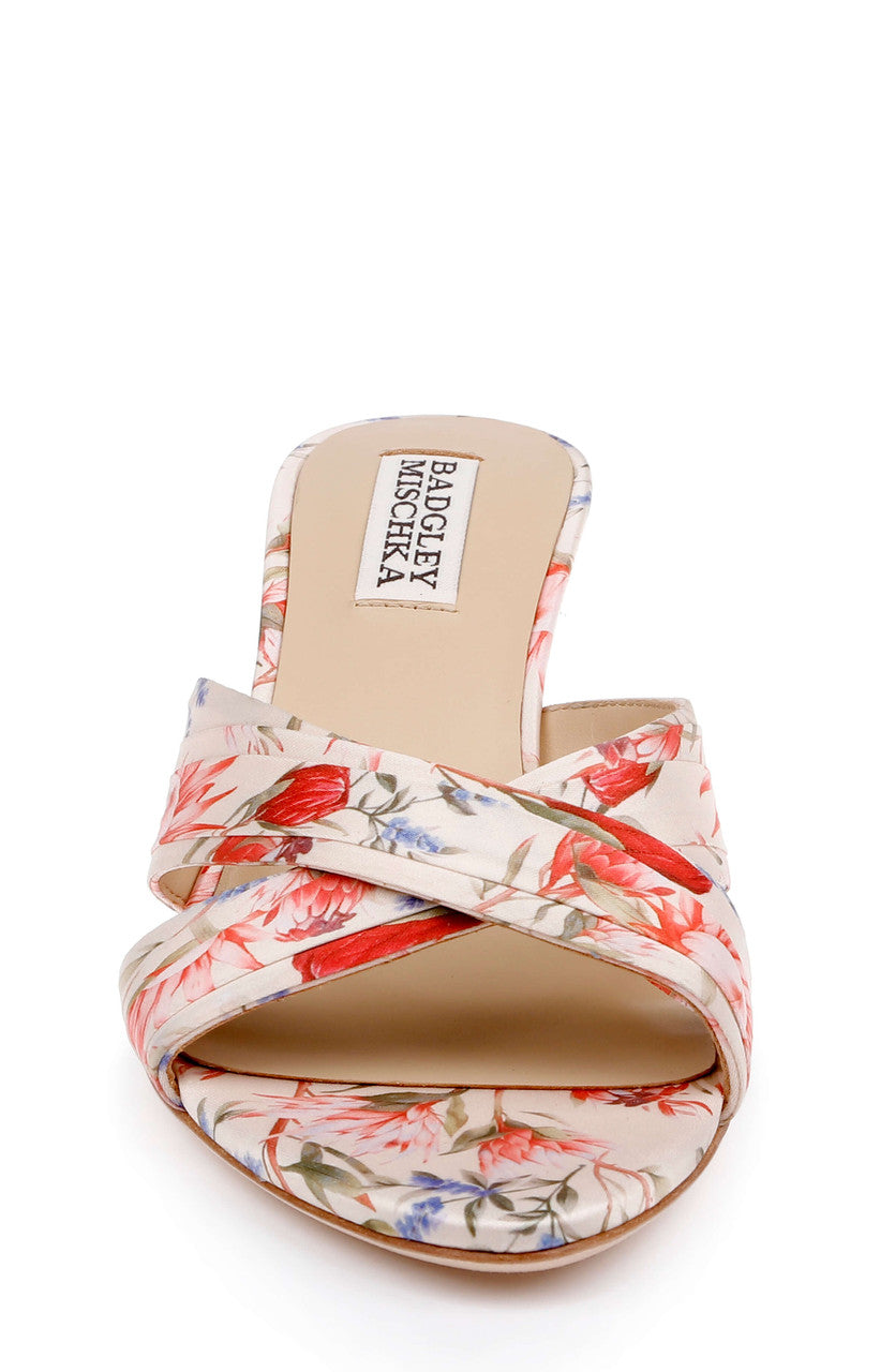badgley-mischka-xania-sandalen-ivory-silk-kitten-65mm image 4