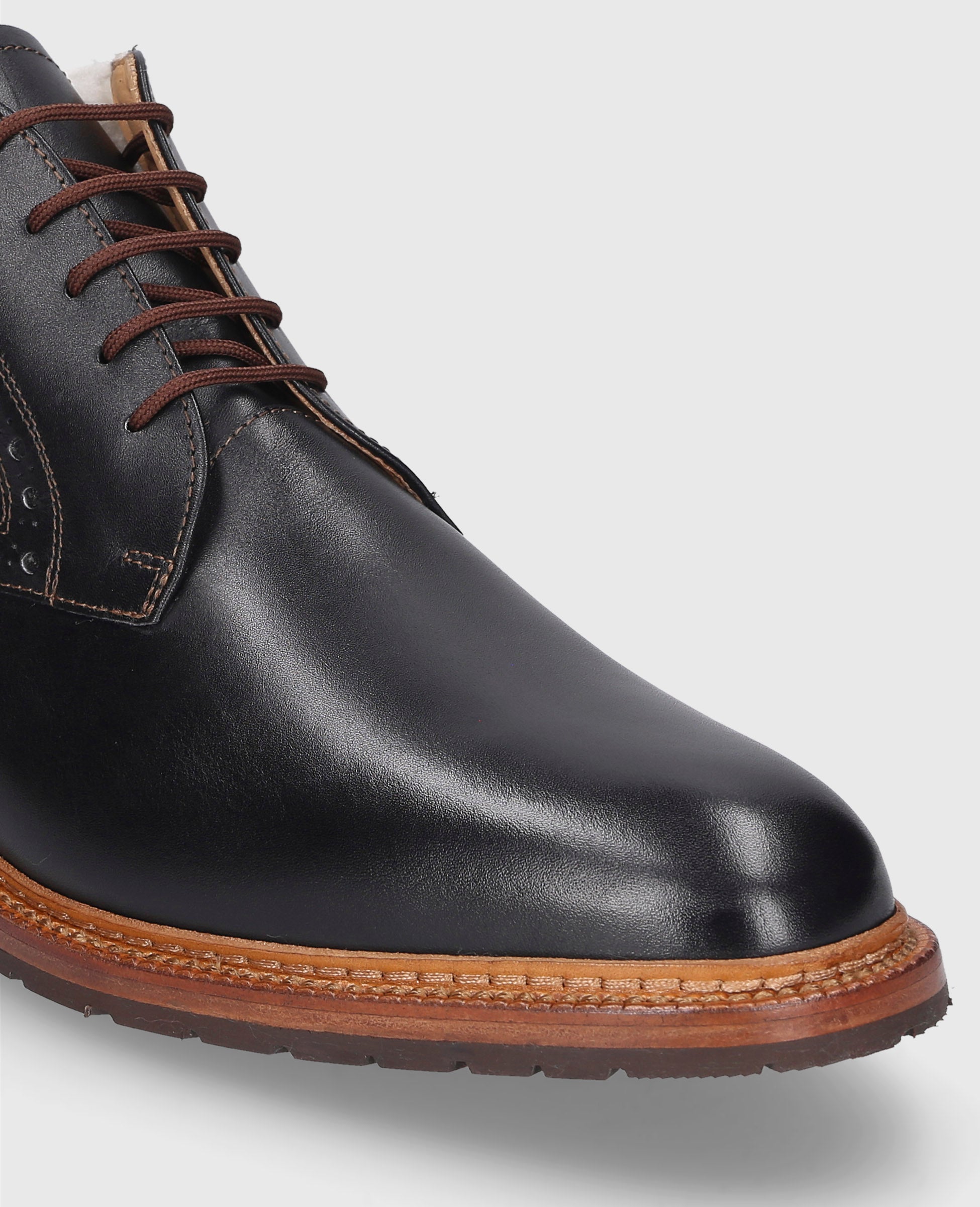 heinrich-dinkelacker-luzern-full-brogue-bc-boot-schwarz-lammfell image 4