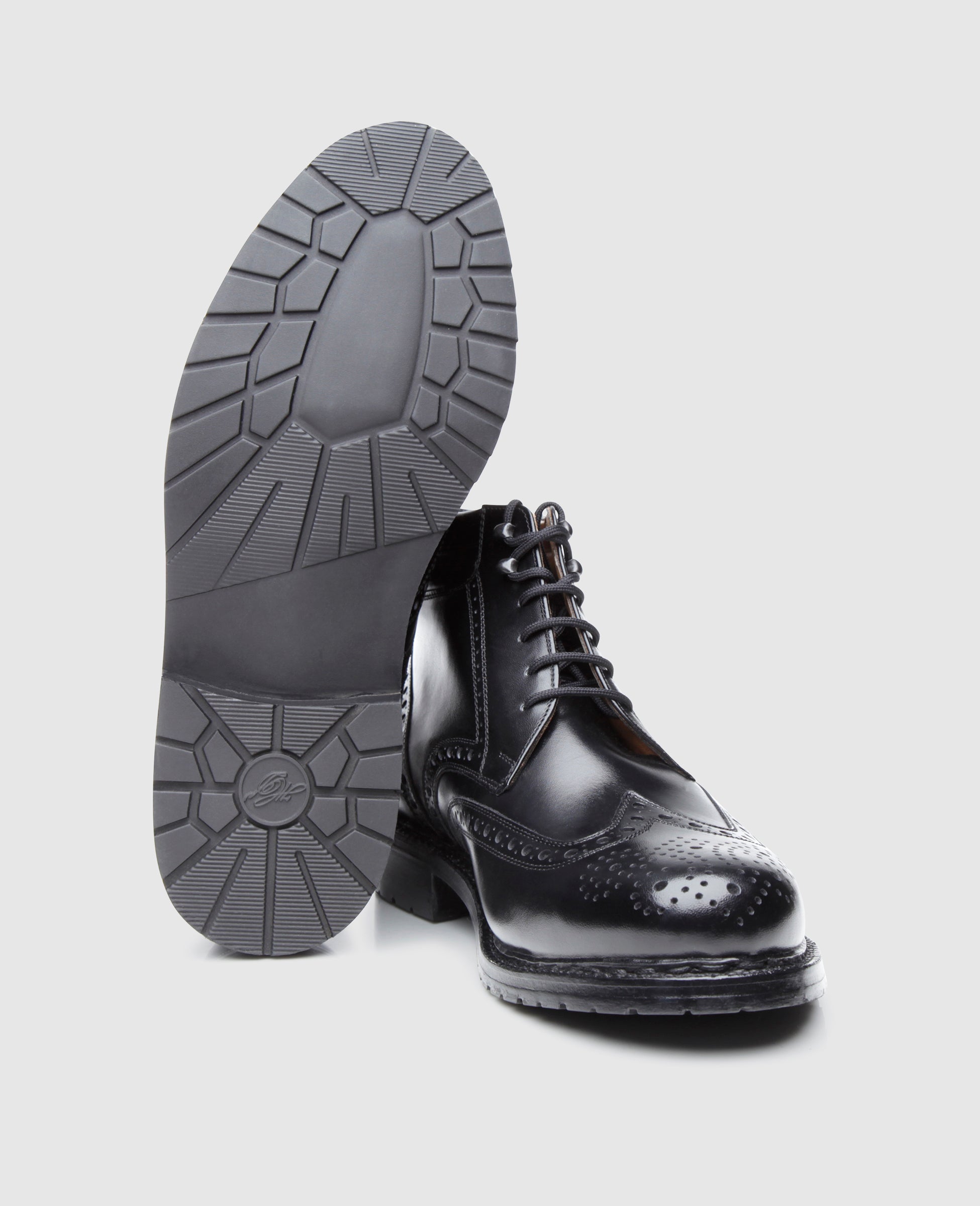 heinrich-dinkelacker-janosh-k-full-brogue-boot-schwarz-lyralochung image 6