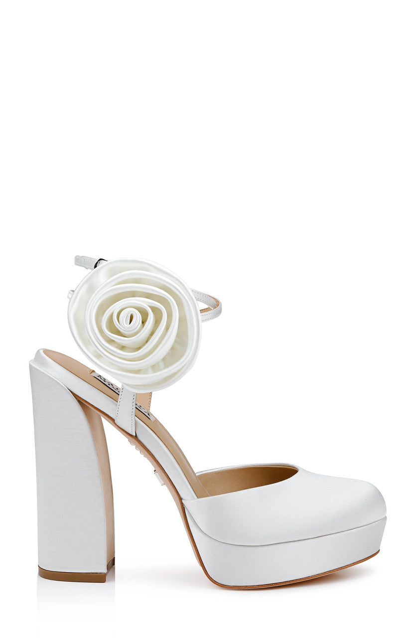 badgley-mischka-janessa-pumps-wei-satin-plateau image 2