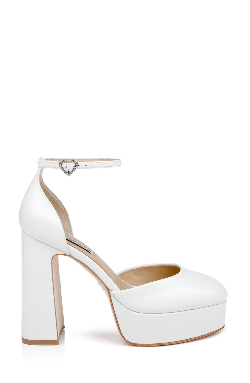 badgley-mischka-jayda-pumps-wei-leder-herz-schnalle image 2