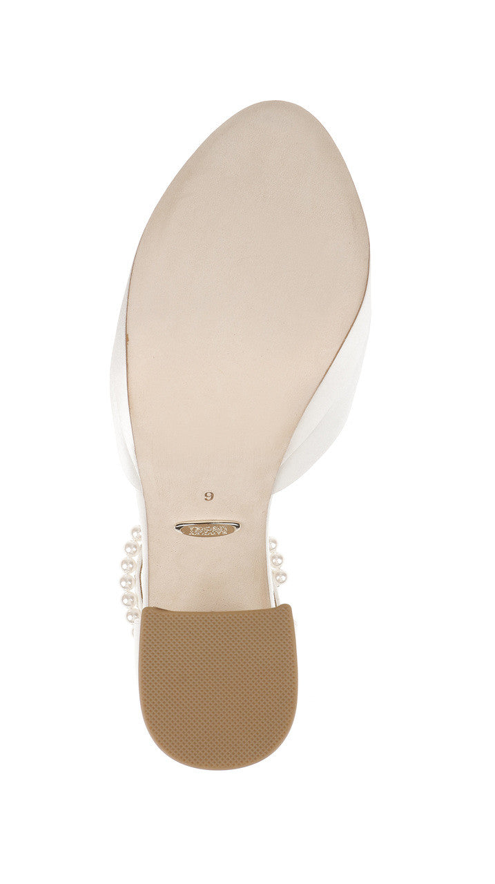 badgley-mischka-felixa-mp6717-plateaupumps-satin-wei image 6