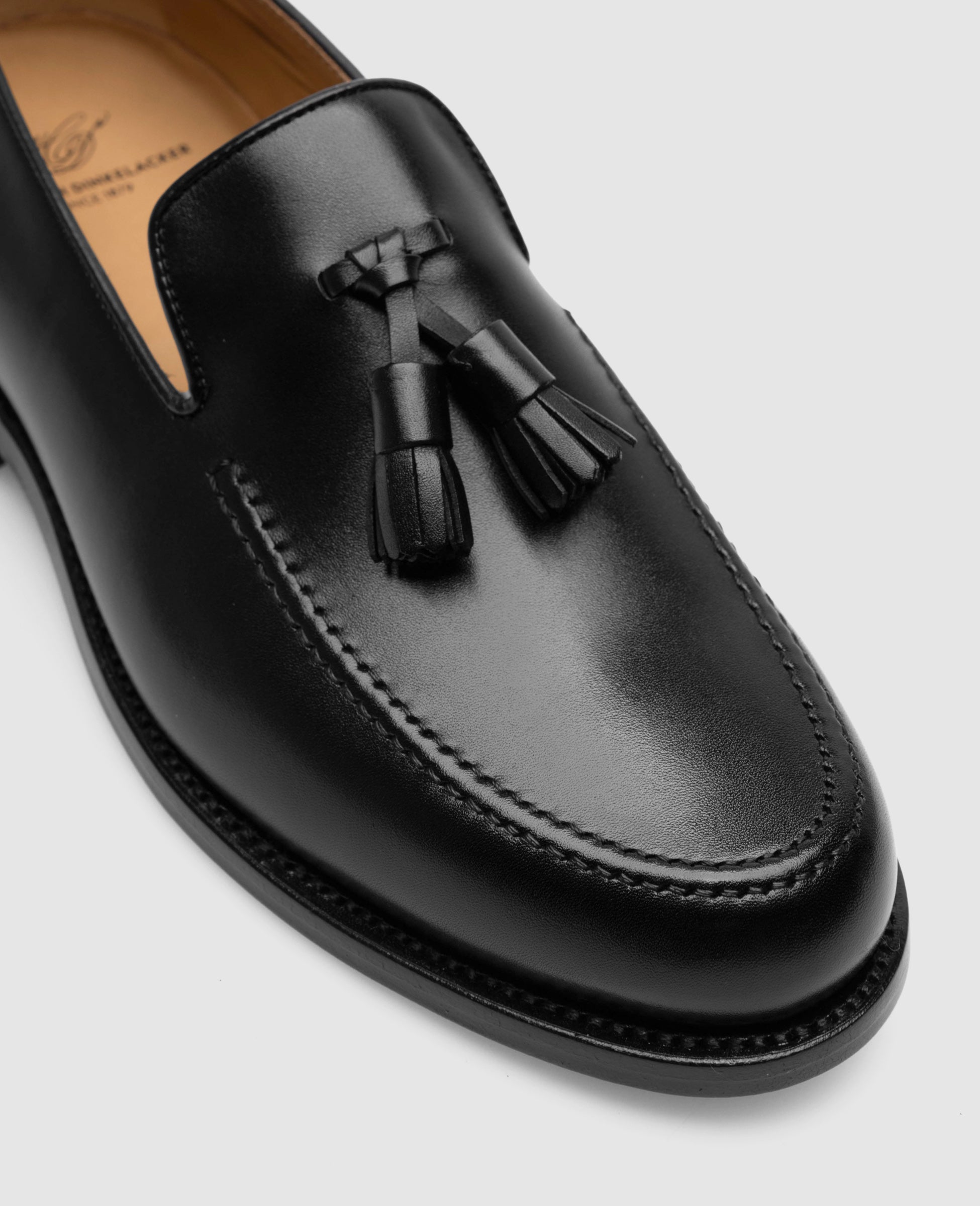 heinrich-dinkelacker-wien-plain-tassel-loafer-schwarz-boxcalf image 4