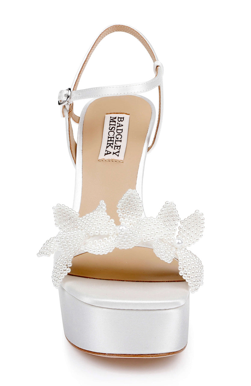 badgley-mischka-wicket-plateau-sandalette-wei-satin-85mm image 4