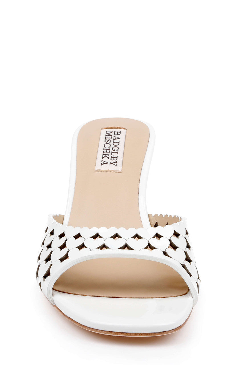 badgley-mischka-windy-sandale-white-patent-leder-65-mm image 4