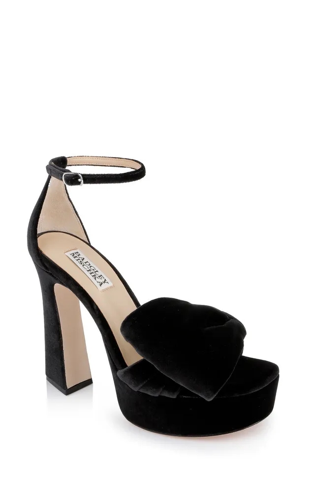 badgley-mischka-alora-ii-plateausandalen-schwarz-samt image 1