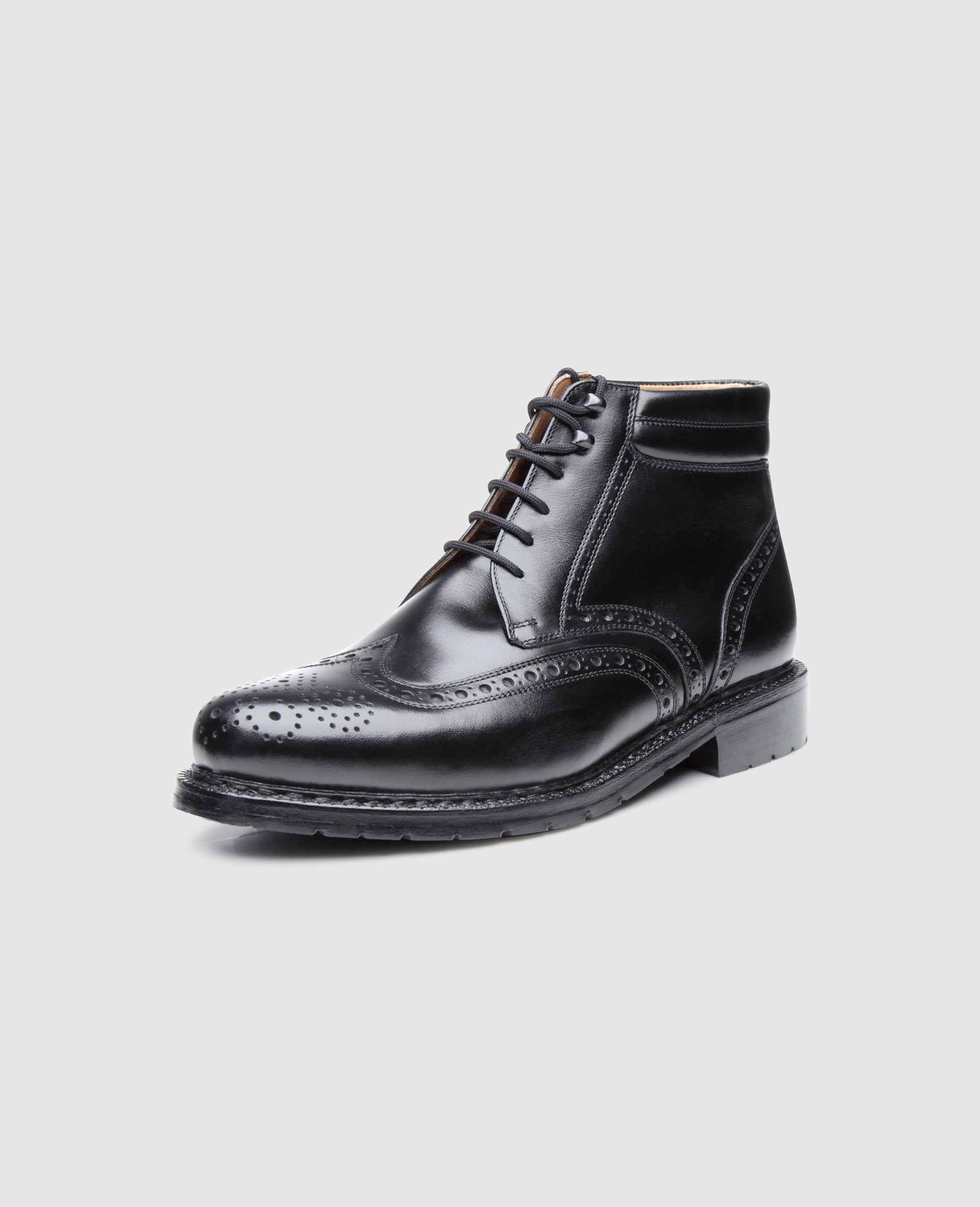 heinrich-dinkelacker-janosh-k-full-brogue-boot-schwarz-lyralochung image 2