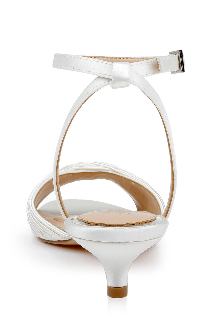 badgley-mischka-nance-sandalette-schwarz-kitten-heel-35mm image 8