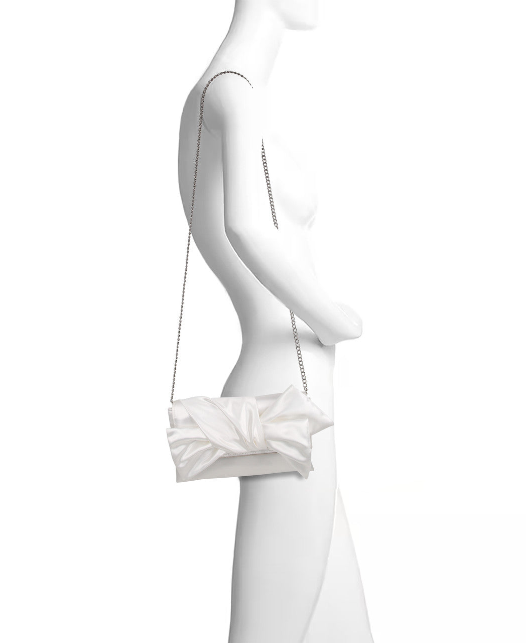 badgley-mischka-delilah-clutch-schwarz-schleife-kette image 5