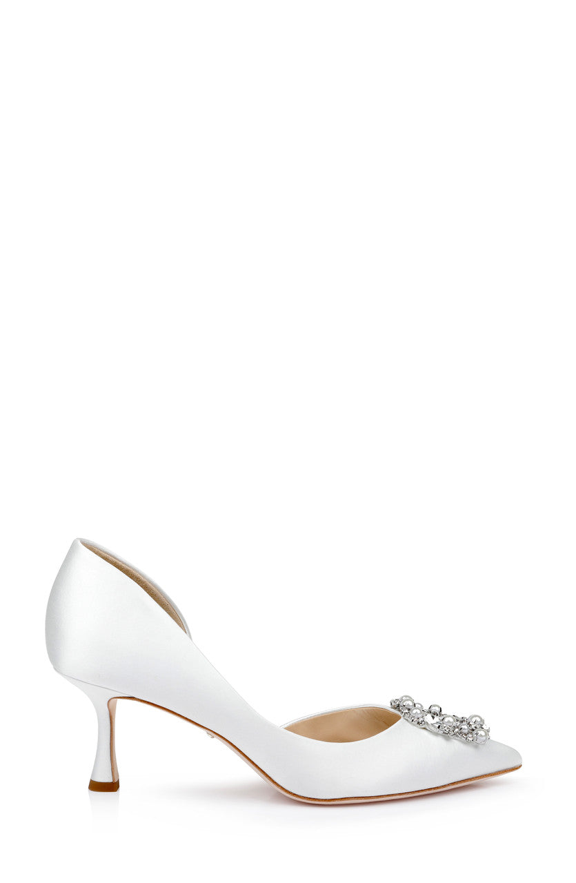 badgley-mischka-fabia-d-orsay-pumps-soft-white-kristall-65mm image 2