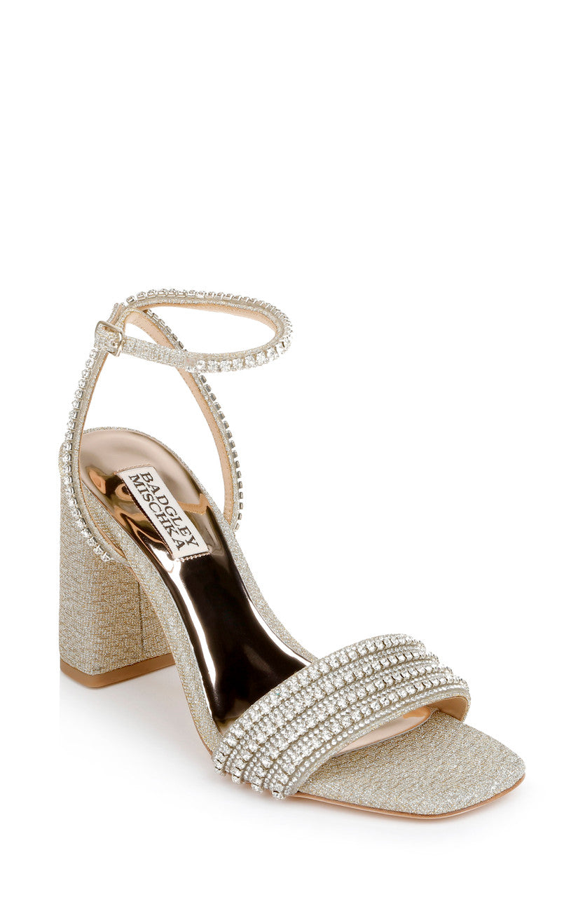 badgley-mischka-becca-strappy-block-heel-sandalen-ivory image 8