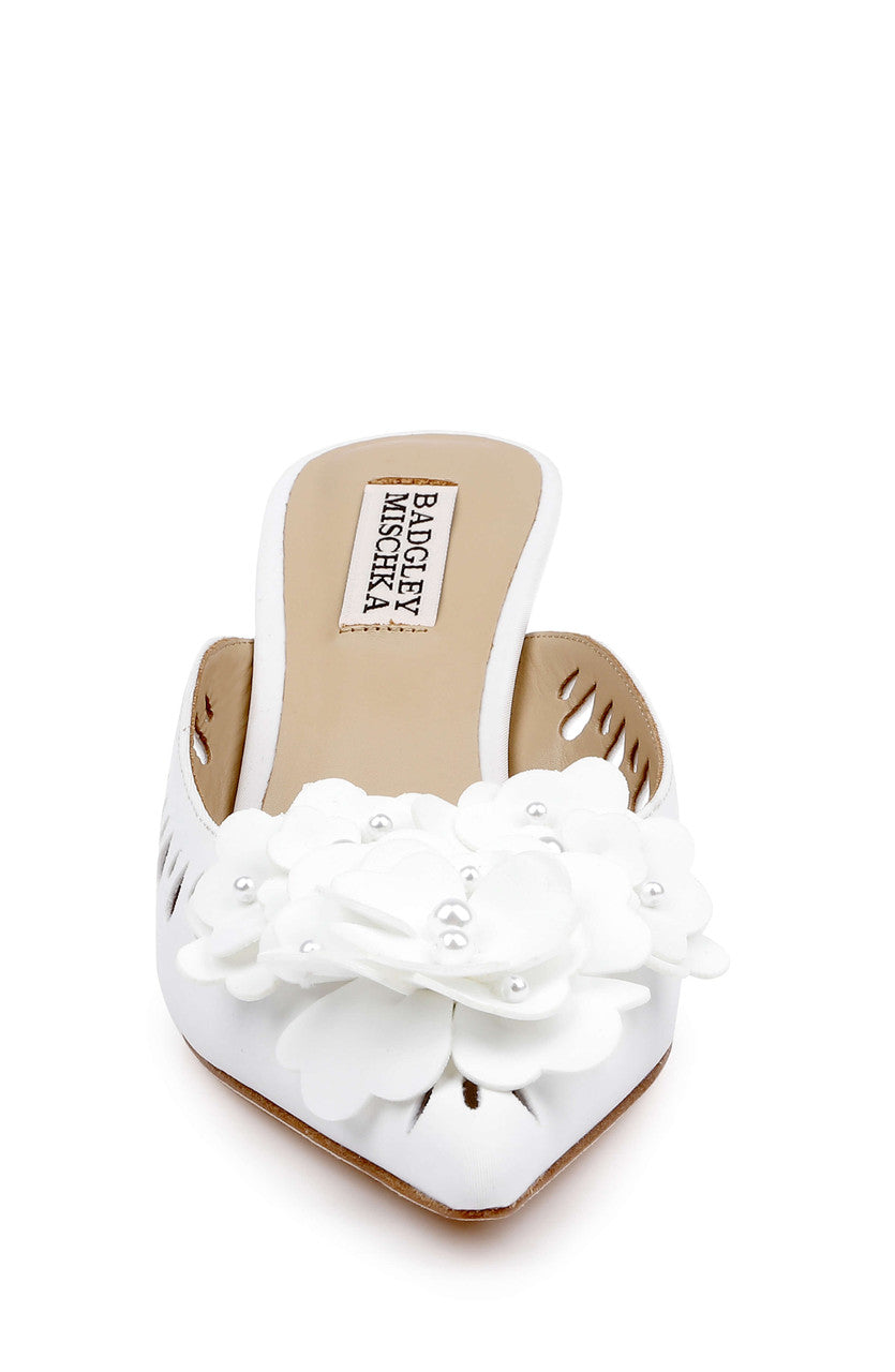badgley-mischka-oriana-mule-white-blumen-65mm-gr-38 image 4