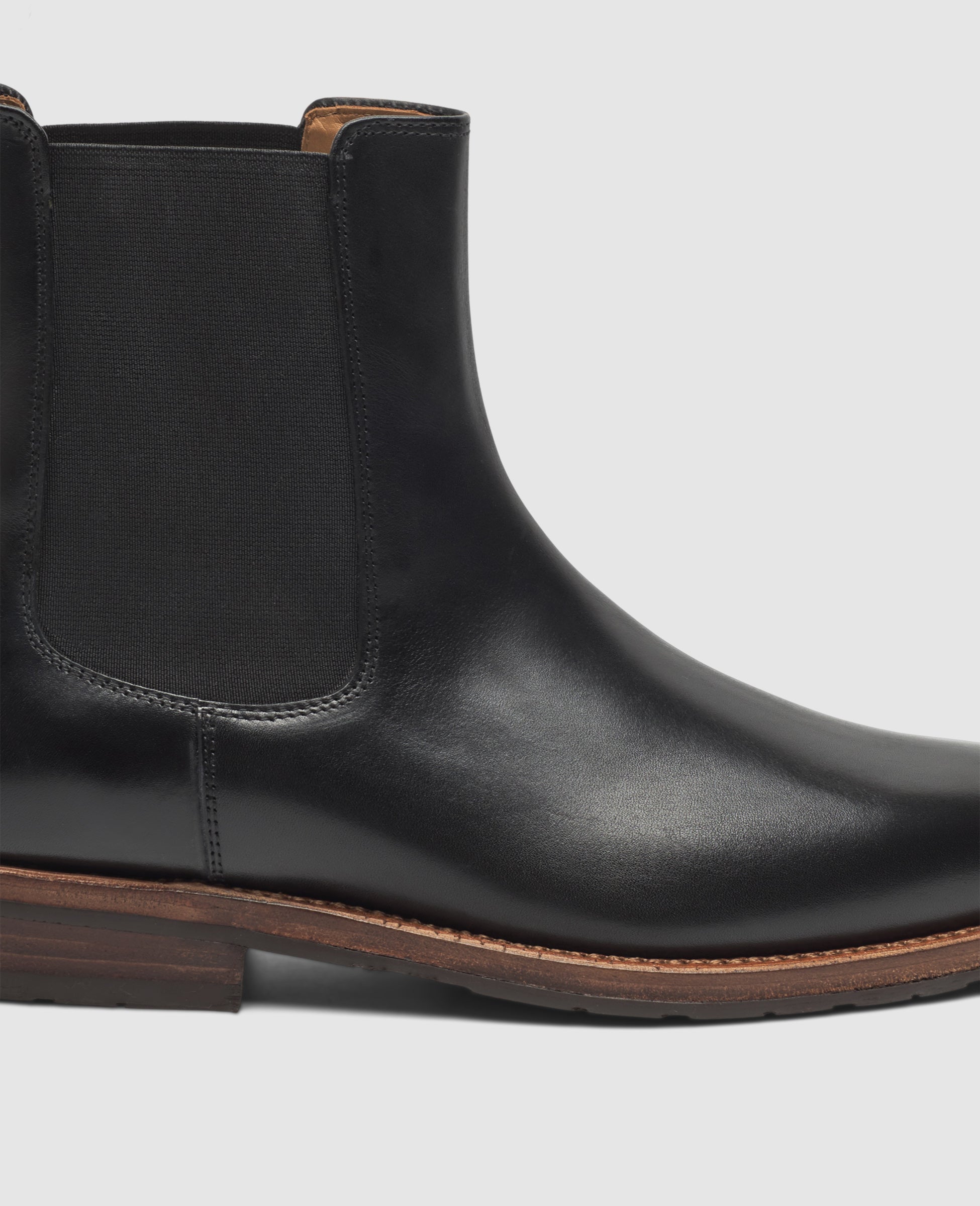 heinrich-dinkelacker-luzern-plain-bc-chelsea-boot-schwarz image 5
