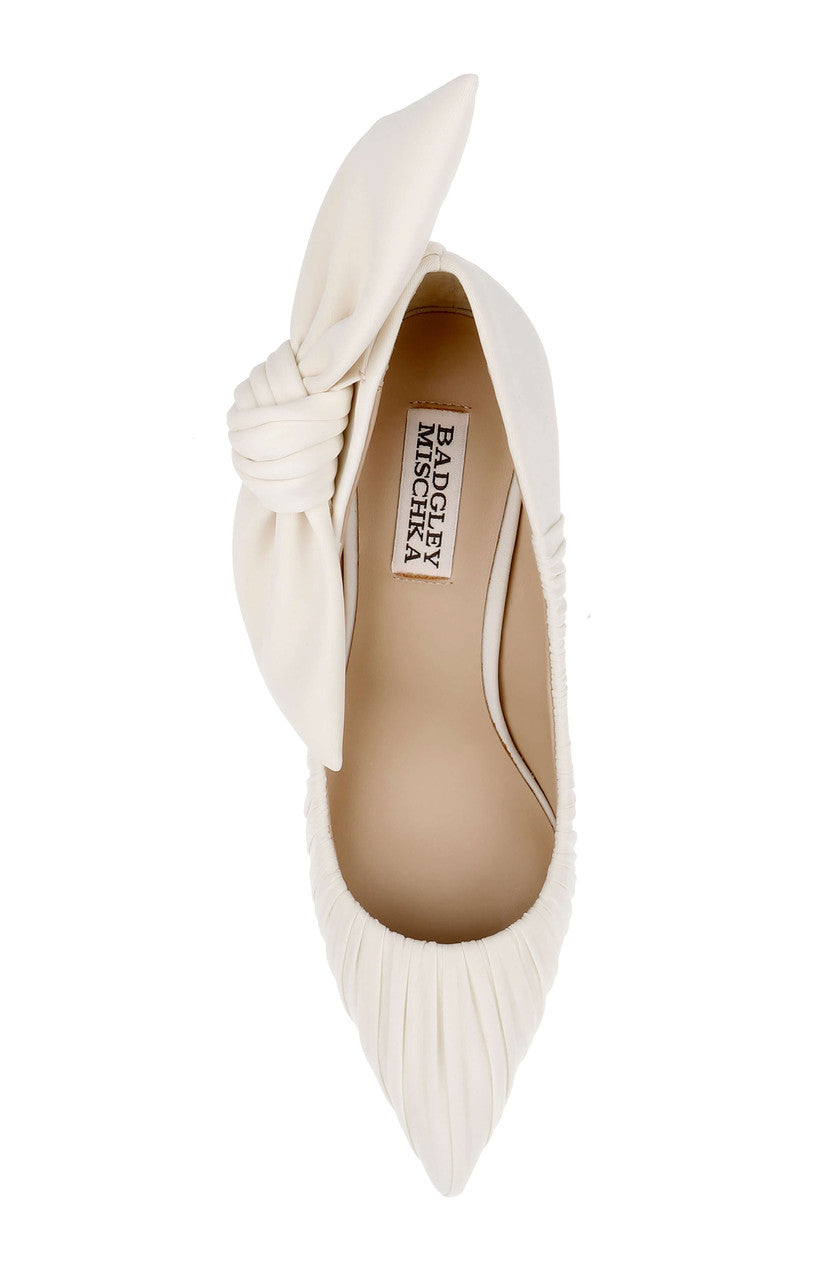 badgley-mischka-vanesa-pumps-elfenbein-stoff-mit-schleife image 6