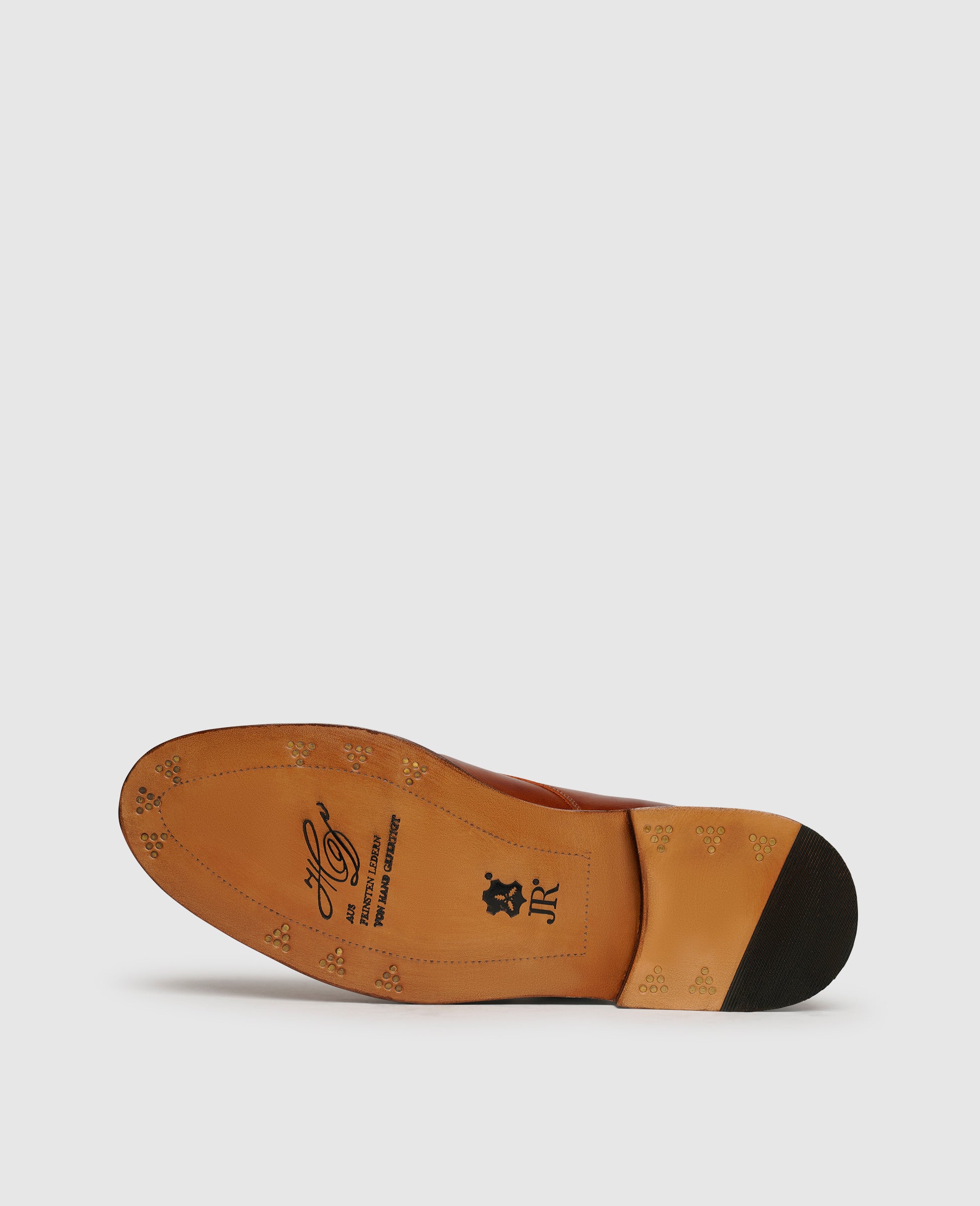 heinrich-dinkelacker-buda-plain-ma-derby-amber-mambo image 3