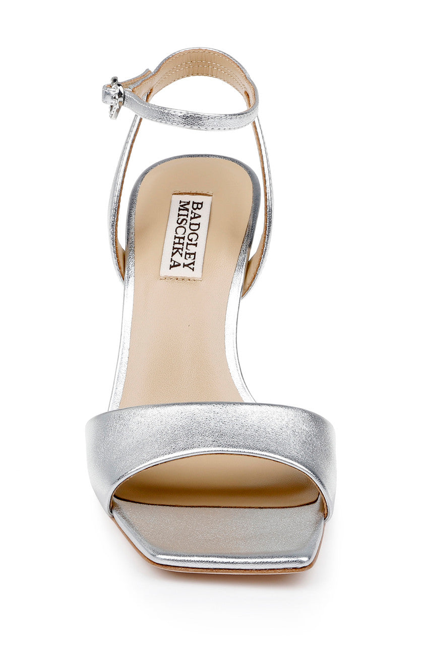 badgley-mischka-cady-mp7304-sandale-silber-herz-schnalle-stiletto image 4