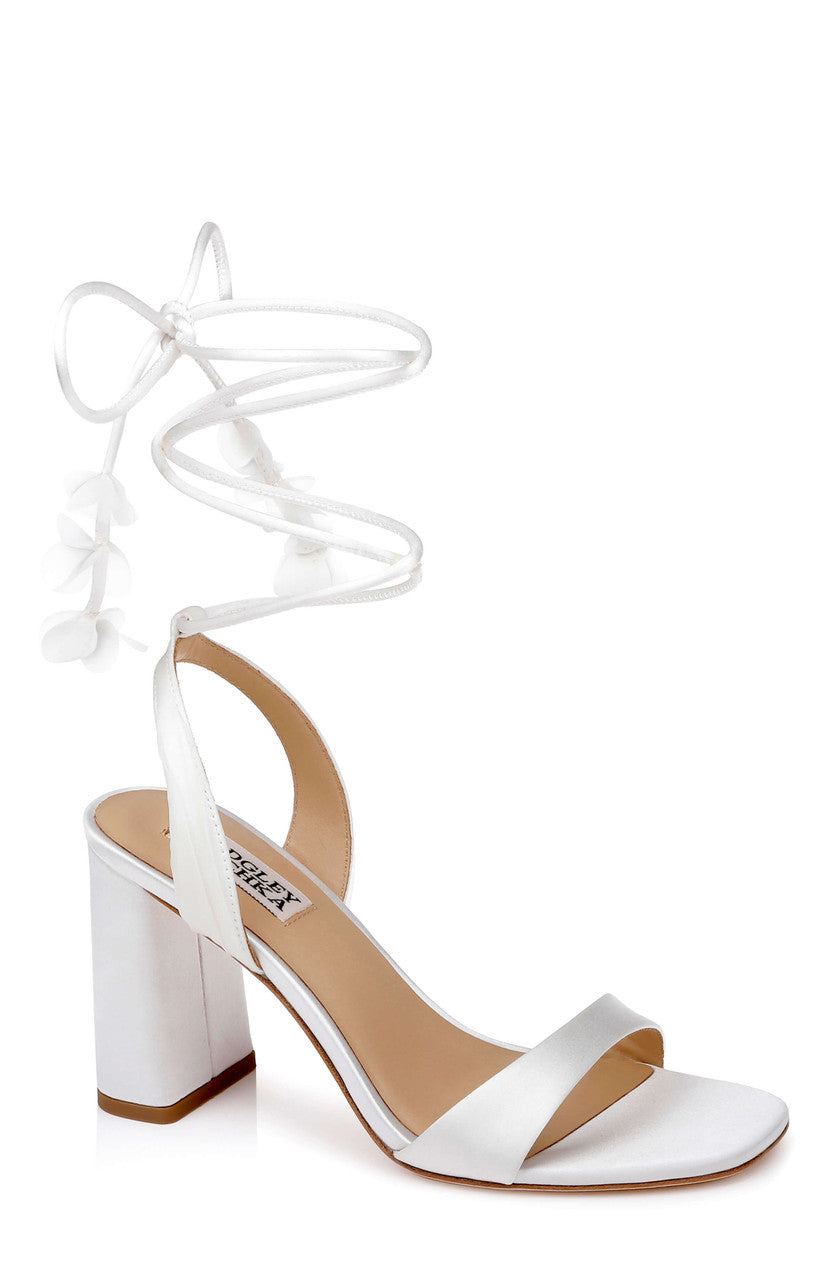 badgley-mischka-westminster-schn-r-sandalette-wei-satin image 1