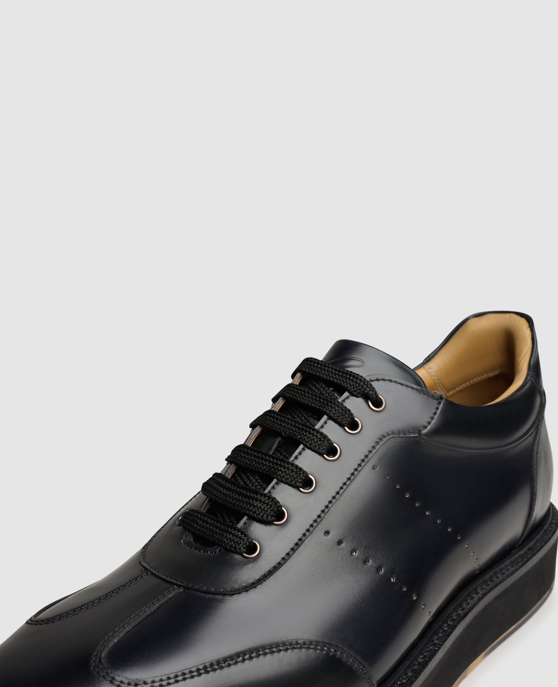heinrich-dinkelacker-london-sneaker-c-cordovan-schwarz image 6