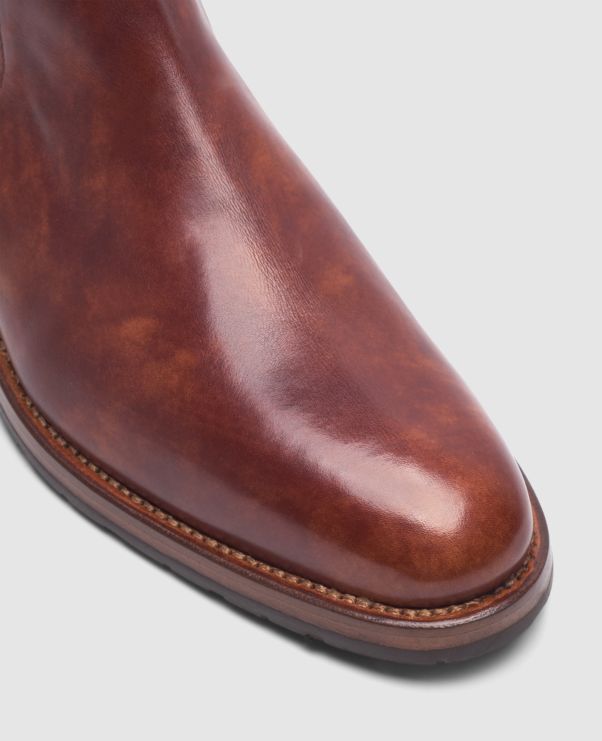 heinrich-dinkelacker-luzern-plain-tc-chelsea-boot-whiskey image 4