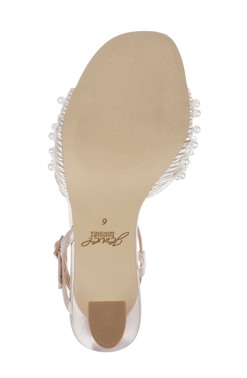 badgley-mischka-fanny-sandalette-champagner-perlen-stiletto image 6