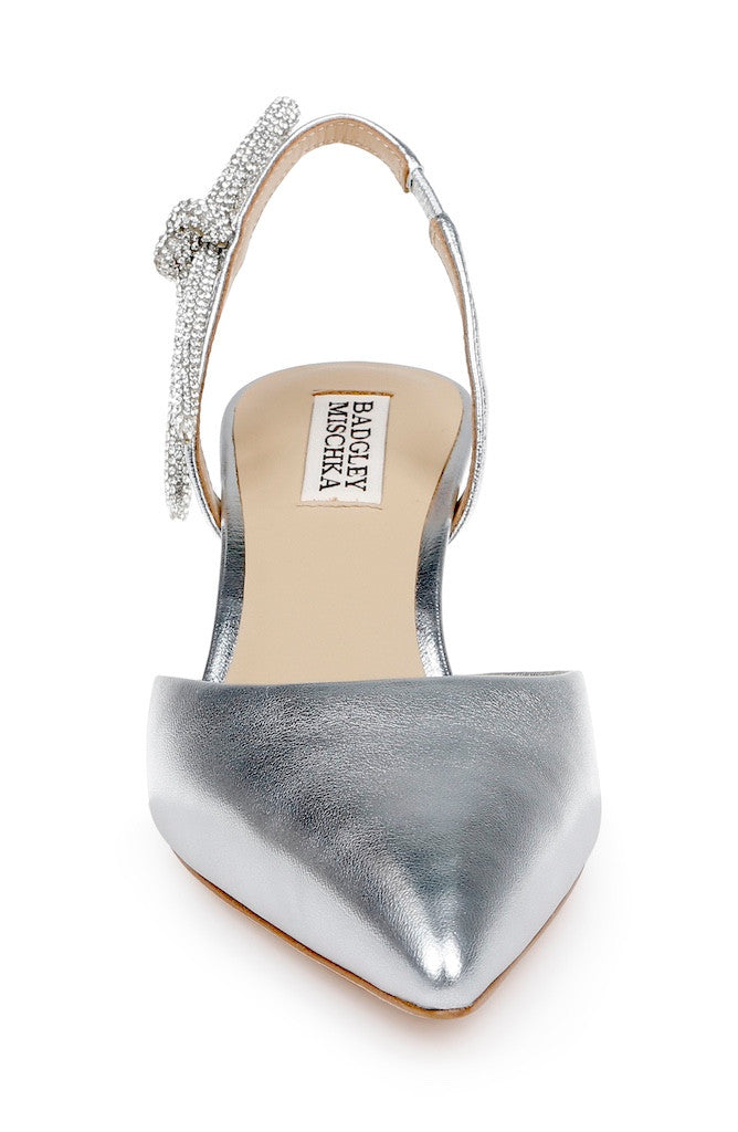 badgley-mischka-gentry-ii-slingback-pumps-silber-leder-kittenabsatz image 4
