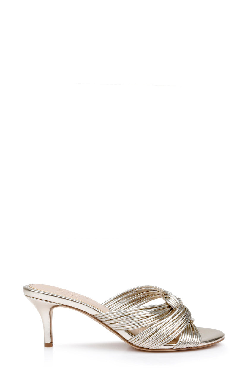 badgley-mischka-mia-mules-leder-silber-kitten-heel-60mm image 8
