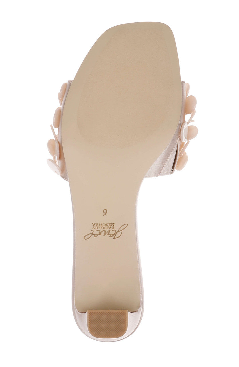 badgley-mischka-pacific-mules-ivory-satin-perlen-45mm image 6