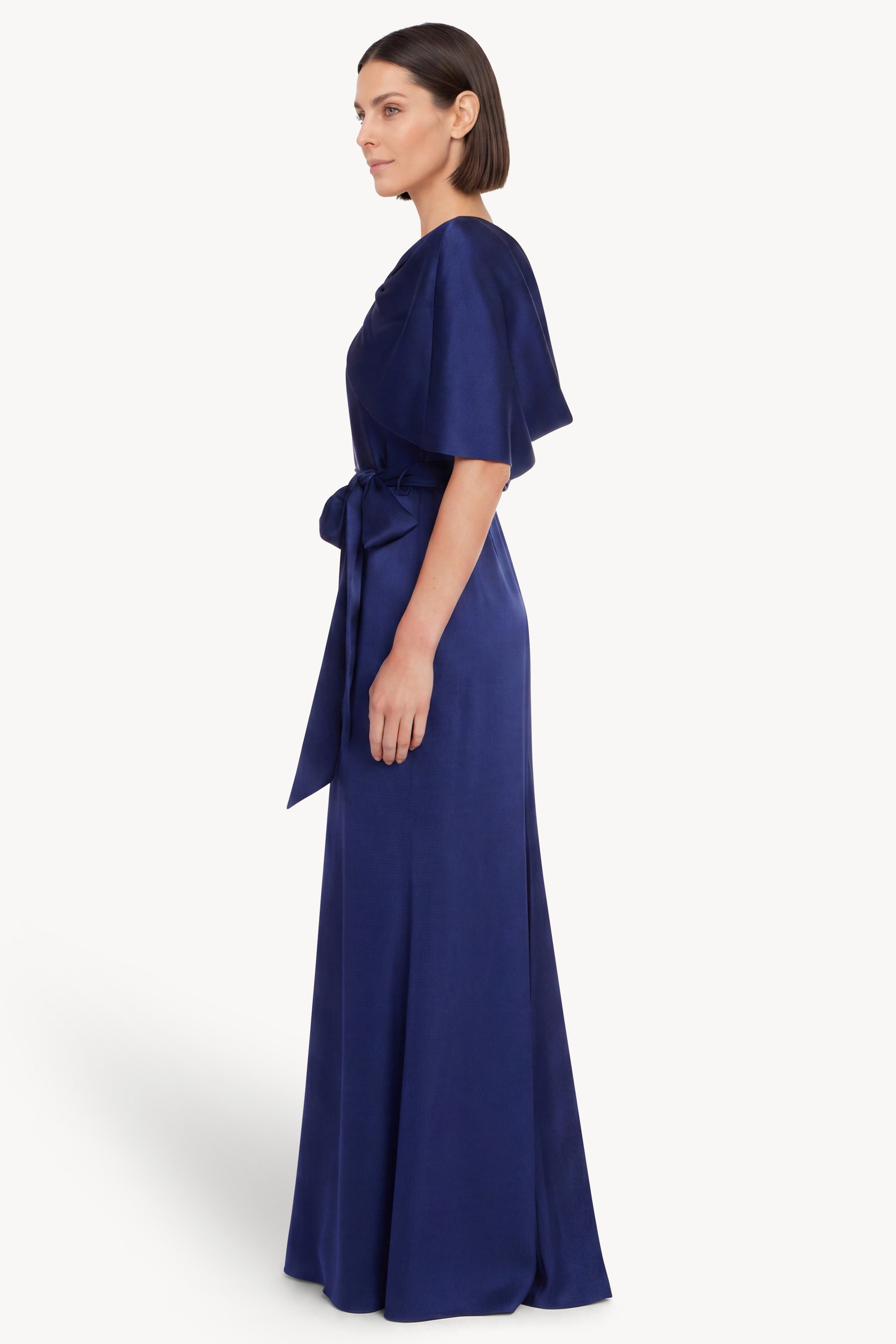 badgley-mischka-eg5164-s-ulenkleid-navy-cape-satin image 2