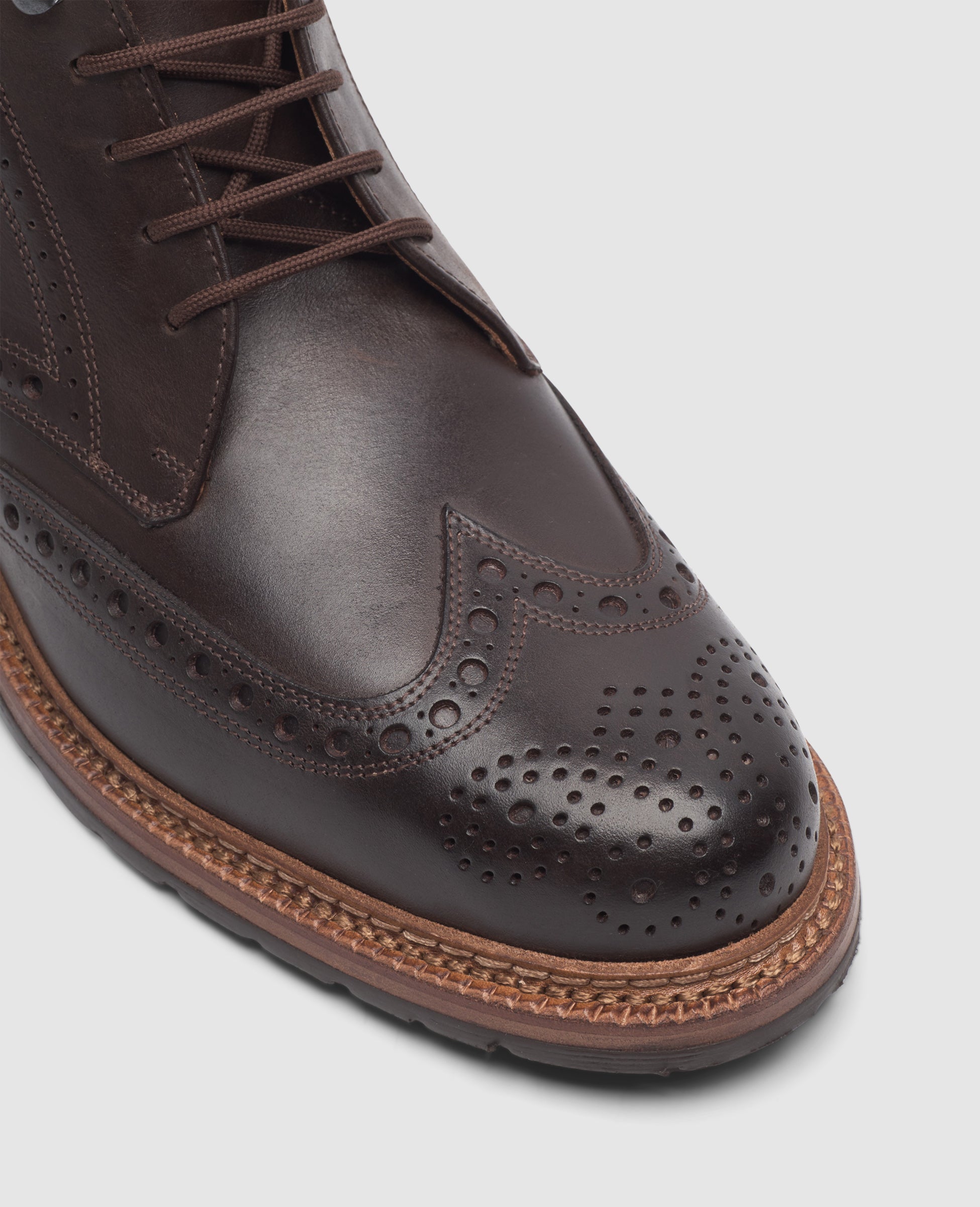 heinrich-dinkelacker-buda-full-brogue-derby-boot-coffee image 4