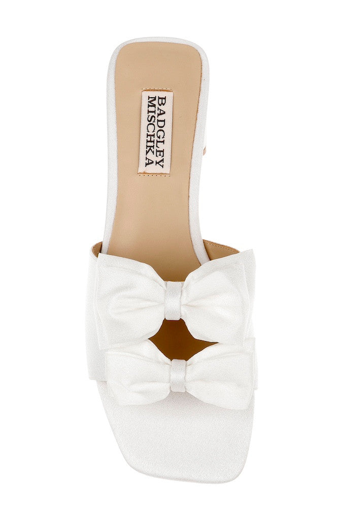 badgley-mischka-giorgia-mules-white-crepe-25-mm-blockabsatz image 5