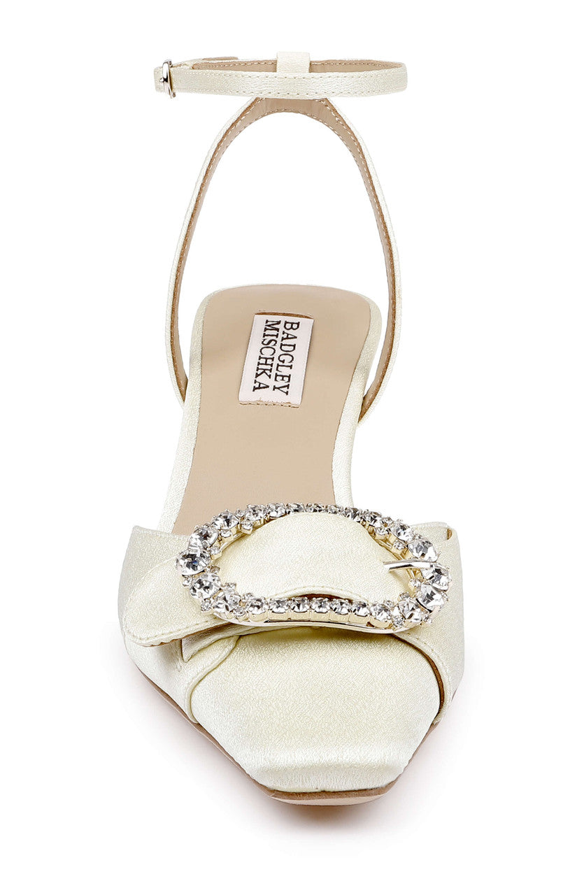 badgley-mischka-odesza-pumps-crepe-wei-kittenabsatz-55mm image 4