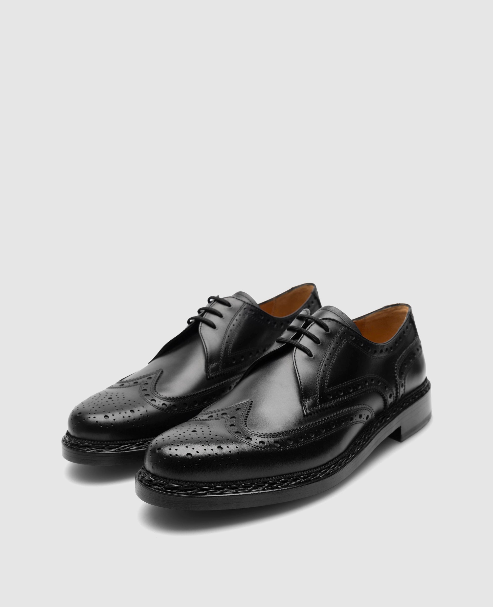 heinrich-dinkelacker-buda-full-brogue-derby-schwarz-boxcalf image 2