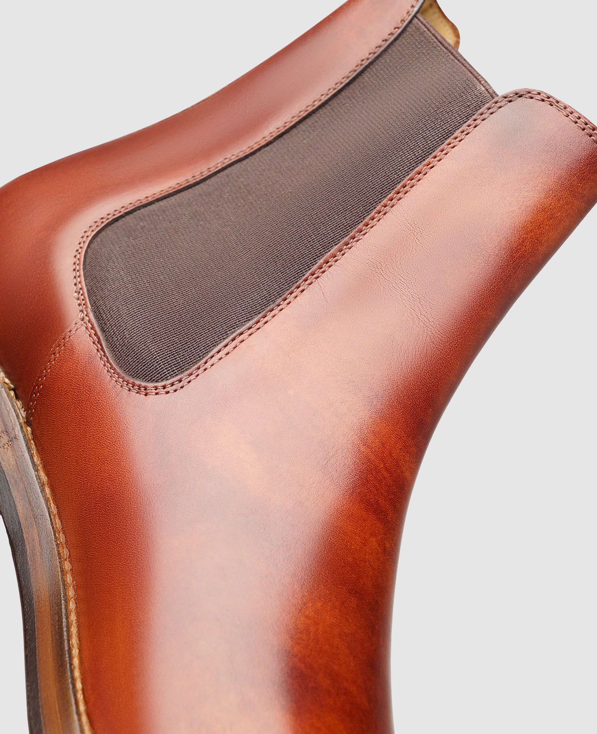 heinrich-dinkelacker-luzern-chelsea-boot-tc-whiskey-toscana image 8