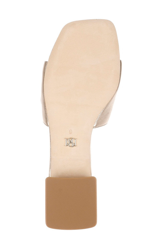 badgley-mischka-giorgia-ii-slides-champagne-schleife image 6