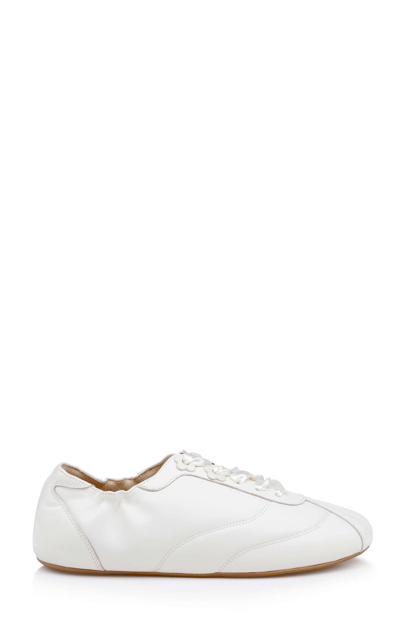badgley-mischka-wilmott-sneaker-wei-leder-slip-on image 2