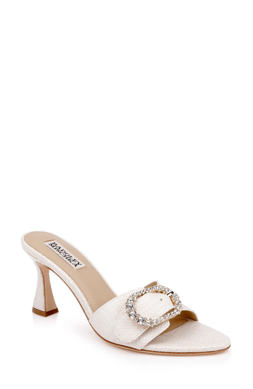 badgley-mischka-odetta-slide-sandalen-wei-brosche image 7