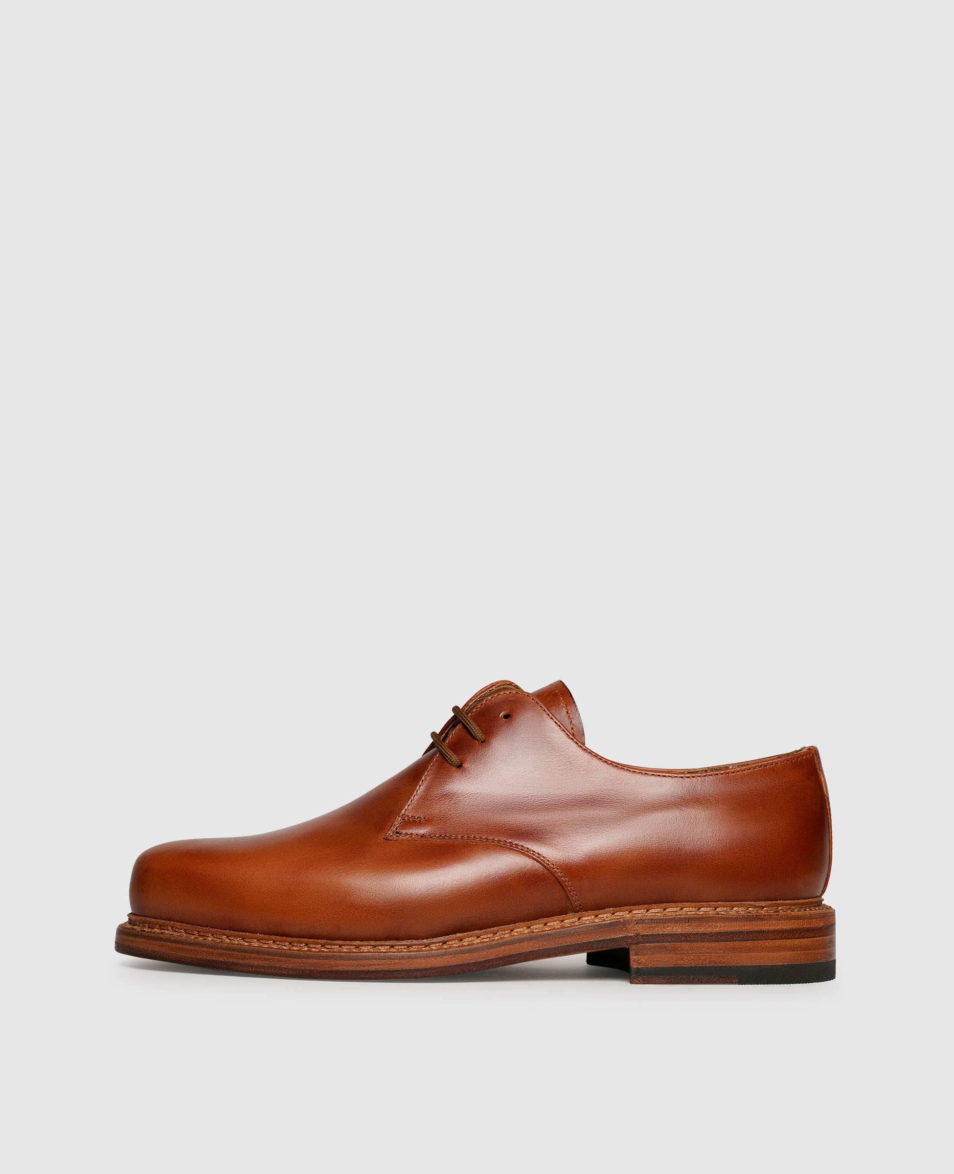 heinrich-dinkelacker-buda-plain-ma-derby-amber-mambo image 1
